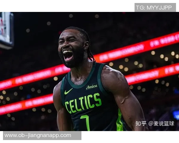 史蒂文斯赞杰伦布朗领导力出色强调球队需持续专注提升自我